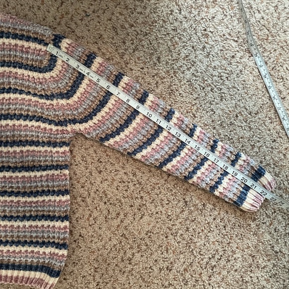 Soft Spring Sweater - Picture 10 of 12